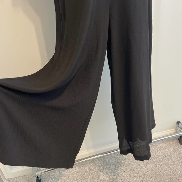 Gianni Bini Black One Shoulder Jumpsuit Capri Length Large Pre-Owned - Picture 4 of 12